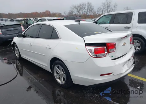 2015 Chevrolet Malibu Ls z USA, uszkodzony, nr VIN 1G11B5SL5FF222728